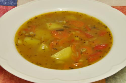 Jak uvařit zeleninová silácká polévka? Snadné recept, připravený za Do 30 minut